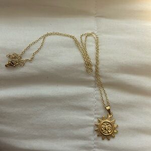 NWOT necklace
